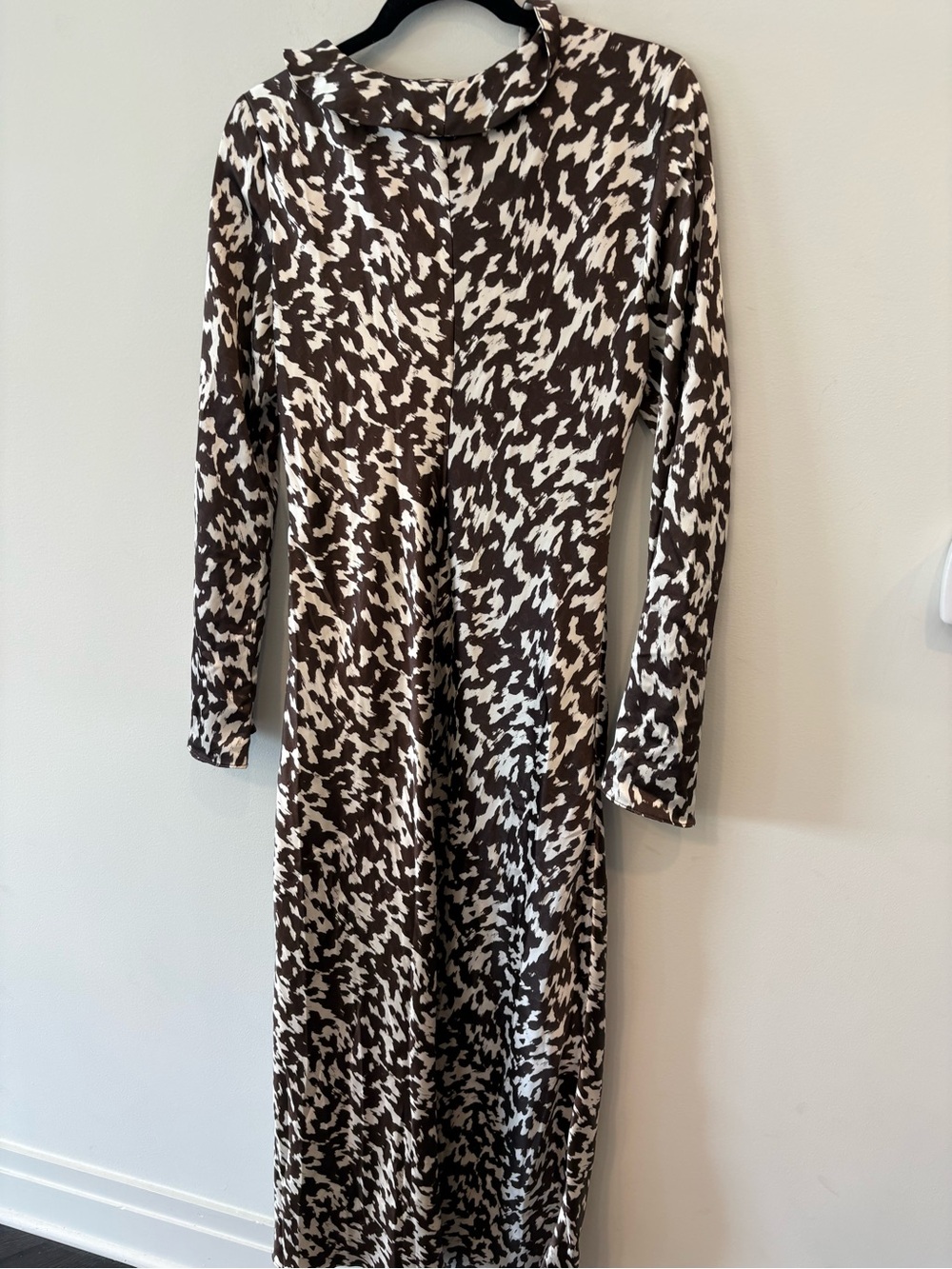 Zara bloggers fave Brown & White Printed Long flare Sleeve maxi Dress - Picture 9 of 10
